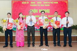 Phường T&acirc;y Nha Trang tổ chức Hội nghị c&ocirc;ng bố c&aacute;c quyết định về tổ chức bộ m&aacute;y v&agrave; c&ocirc;ng t&aacute;c c&aacute;n bộ