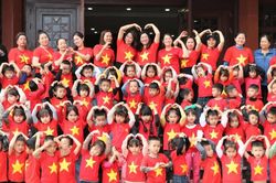 Lào Cai: Cán bộ, công chức, viên chức làm bù ngày 22/8 để nghỉ 5 ngày liên tục dịp Lễ Quốc khánh 02/9/2026