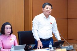 Hoàn thiện chính sách đất đai, nhà ở, bất động sản, tạo động lực phát triển