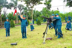 Tiếp tục n&acirc;ng cao chất lượng, hiệu quả c&ocirc;ng t&aacute;c ph&ograve;ng kh&ocirc;ng nh&acirc;n d&acirc;n