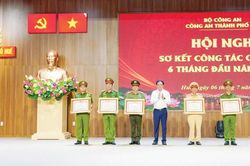 Giữ vững an ninh, phục vụ Nhân dân