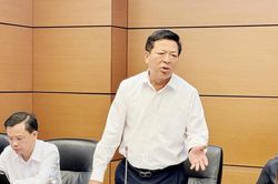 Đẩy mạnh phân cấp, để địa phương chủ động thực hiện chương trình mục tiêu quốc gia