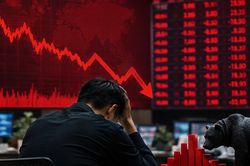 Dòng tiền đi đâu khi thanh khoản chứng khoán tiếp tục 'cạn', VN-Index chìm trong sắc đỏ?