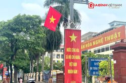 Hà Nội trang hoàng rực rỡ kỷ niệm 81 năm Cách mạng Tháng Tám và Quốc khánh 2/9