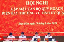 Điện Bi&ecirc;n n&acirc;ng cao chất lượng nguồn c&aacute;n bộ qua thực tiễn