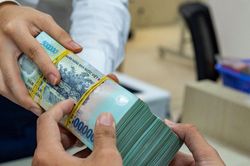 L&atilde;i suất huy động c&aacute;c ng&acirc;n h&agrave;ng h&ocirc;m nay (19/8/2026)