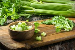 4 loại rau xanh quen thuộc giúp bữa ăn lành mạnh, hỗ trợ sức khỏe lá gan