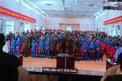 Xét xử 227 bị cáo trong chuyên án VN10: Nhiều bị cáo giao nhận ma túy vì là mẹ con, người tình