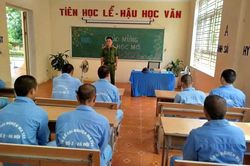Lớp học đặc biệt phía sau cánh cửa trại cai nghiện