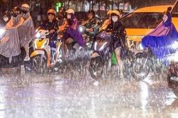 Dự b&aacute;o thời tiết ng&agrave;y mai 20/8: H&agrave; Nội tiếp tục mưa d&ocirc;ng