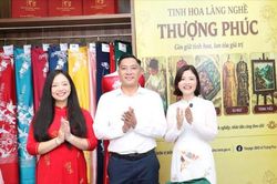 Chốt gần 600 đơn trong phiên livestream tinh hoa làng nghề Thượng Phúc