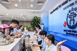 Trung tâm Phục vụ hành chính công thành phố Hà Nội: Kịp thời rà soát, chấn chỉnh chất lượng phục vụ người dân