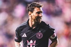 Messi ghi bàn sau 3 trận 'tịt ngòi'