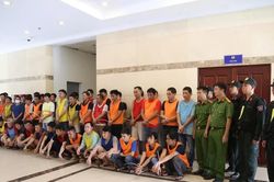 Triệt ph&aacute; đường d&acirc;y tổ chức đ&aacute;nh bạc giao dịch gần 560 tỷ đồng
