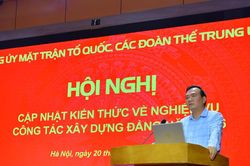 Nâng cao năng lực tham mưu, gắn với thực tiễn trong công tác xây dựng Đảng