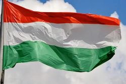 Điện mừng kỷ niệm Quốc kh&aacute;nh Hungary