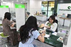 Ng&acirc;n h&agrave;ng nghỉ 5 ng&agrave;y dịp 2/9, kh&aacute;ch h&agrave;ng cần lưu &yacute; g&igrave; khi chuyển tiền