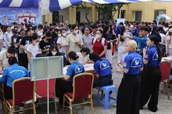 Những 'bẫy lừa' núp bóng mùa nhập học