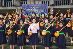 Giữ tiếng đàn Tính của người Tày ở Lâm Thượng