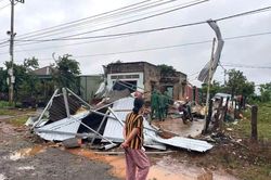 Gia Lai: Khẩn trương hỗ trợ người dân Bía Ngó khắc phục thiệt hại do thiên tai