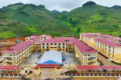 Rộn ràng đón ngôi trường mới nơi vùng biên giới Yên Sơn