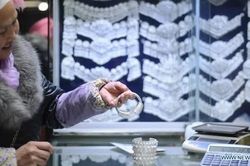 Ng&agrave;y 20/8: Gi&aacute; bạc trong nước v&agrave; thế giới đảo chiều tăng mạnh
