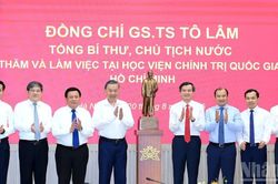 [Ảnh] Tổng Bí thư, Chủ tịch nước Tô Lâm thăm và làm việc tại Học viện Chính trị quốc gia Hồ Chí Minh