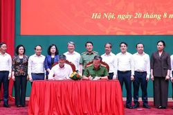 B&agrave;n giao Cơ quan Thường trực Ban Chỉ đạo 57 Trung ương về Bộ C&ocirc;ng an