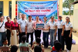 Sơn Trà thắp sáng yêu thương ở Trà Leng