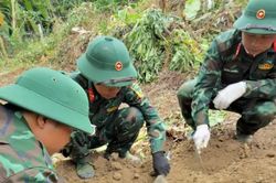 Quy tập 4 hài cốt liệt sĩ gần Thành cổ Quảng Trị