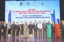 Giao lưu nghệ thuật kỷ niệm 50 năm thiết lập quan hệ ngoại giao Việt Nam - Thái Lan