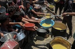 ICRC gióng hồi chuông khủng hoảng nhân đạo giữa xoáy xung đột và biến đổi khí hậu