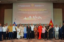 Trang trọng Lễ kỷ niệm 81 năm C&aacute;ch mạng th&aacute;ng T&aacute;m v&agrave; Quốc kh&aacute;nh Việt Nam tại Vladivostok