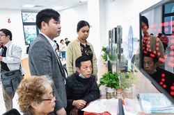 Bộ Nội vụ nói rõ chính sách phụ cấp đối với cán bộ cấp xã vùng khó khăn