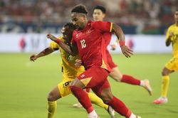 Tuyển Việt Nam và 'show diễn' của Xuân Son