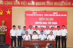 Đảng ủy UBND tỉnh Nghệ An tiếp nhận 4 Đảng bộ Bệnh viện tuyến tỉnh