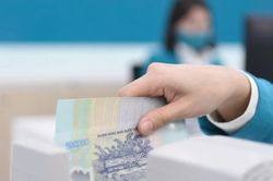 Lãi suất ngân hàng ngày 19/8: Ngân hàng nào đang trả lãi suất lên tới 7,9%?