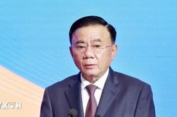 Thường trực Ban B&iacute; thư Trần Cẩm T&uacute; sẽ thăm ch&iacute;nh thức Singapore