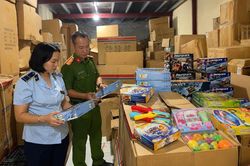Lực lượng Quản lý thị trường Hà Nội tăng cường phối hợp bảo vệ người tiêu dùng