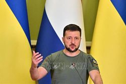 Loạt điều tra tham nhũng gây sức ép lên Tổng thống Zelensky