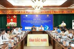 Thí điểm hỗ trợ cửa hàng, hộ kinh doanh bán buôn, bán lẻ chuyển đổi số