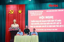 TP Hồ Chí Minh: Mẫu hài cốt liệt sĩ phục vụ giám định ADN được vận chuyển bằng máy bay ra Hà Nội