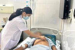 Tê bì, yếu tay chân: Đừng vội nghĩ là hạ canxi