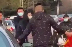Ép nhân tình bỏ vợ để cưới mình ở giữa đường, người phụ nữ nhận 'cái kết' phũ phàng