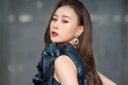 Về Ninh Bình quê Phương Oanh tìm những nơi có thể ngồi hàng giờ chỉ để ngắm cảnh