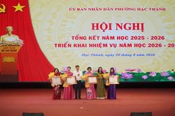 Chất lượng gi&aacute;o dục của phường Hạc Th&agrave;nh dẫn đầu to&agrave;n tỉnh