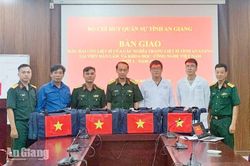 An Giang bàn giao mẫu hài cốt liệt sĩ để giám định ADN