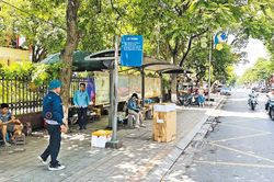 Khai thác hiệu quả điểm dừng, nhà chờ xe buýt