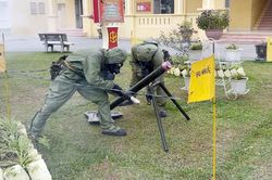 Luyện quân, rèn bản lĩnh nơi thao trường phòng hóa
