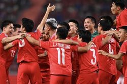 Tuyển Việt Nam xóa bỏ bóng ma tâm lý để biến chảo lửa Rajamangala thành đất lành lịch sử